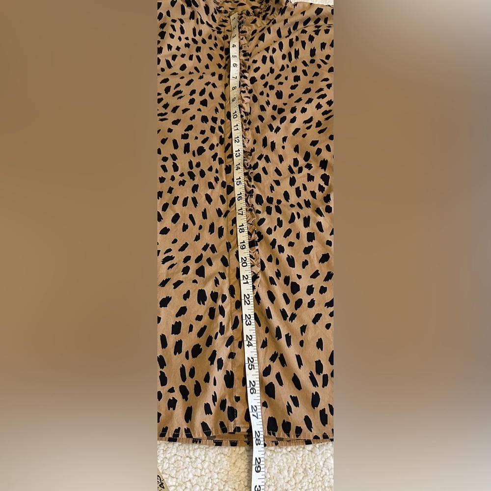 Crown & Ivy Women’s Button Down Long Sleeve Blouse Black/Brown Cheetah size L - Picture 8 of 10